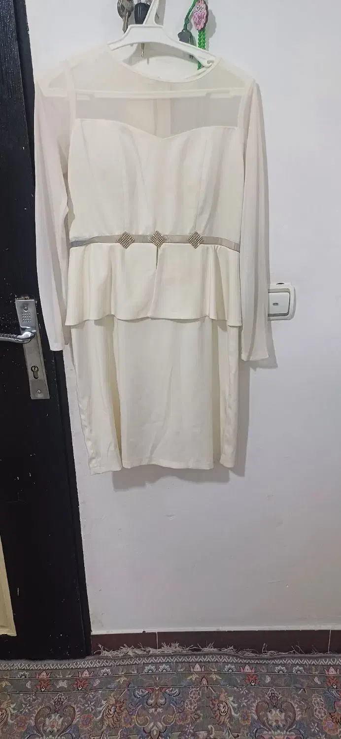 لباس مجلسی قرمز و سفید|لباس|محمدشهر, کوی بهار|دیوار