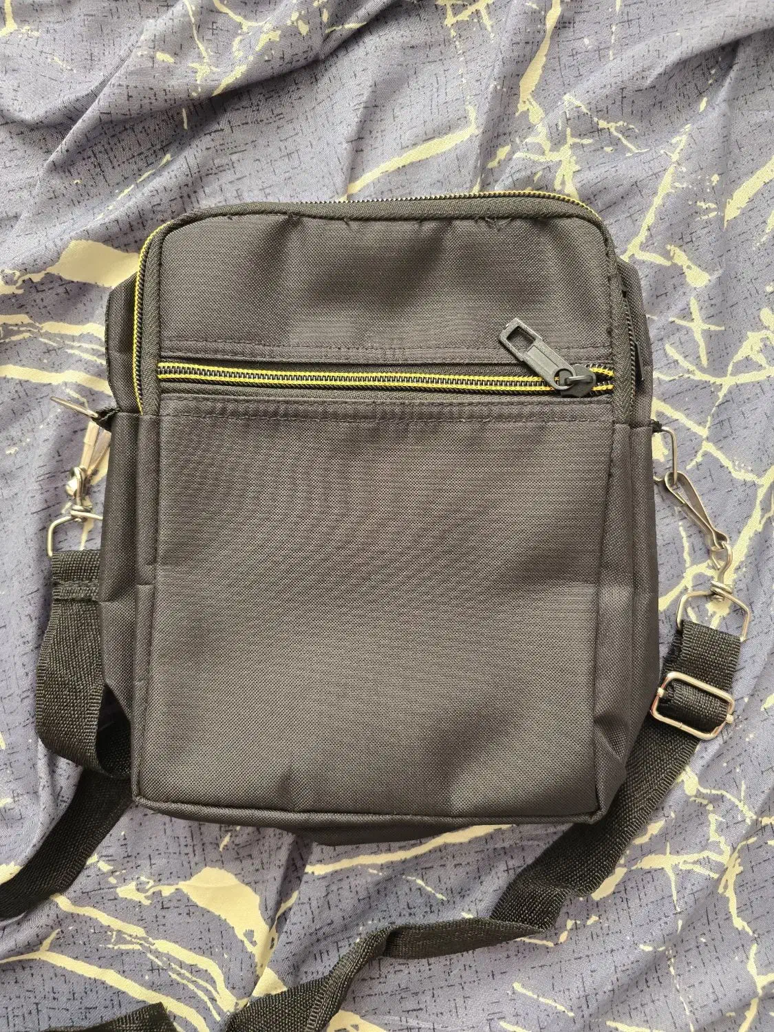 کیف دوشی|کیف، کفش، کمربند|فردیس, شهرک ۱۱۰|دیوار