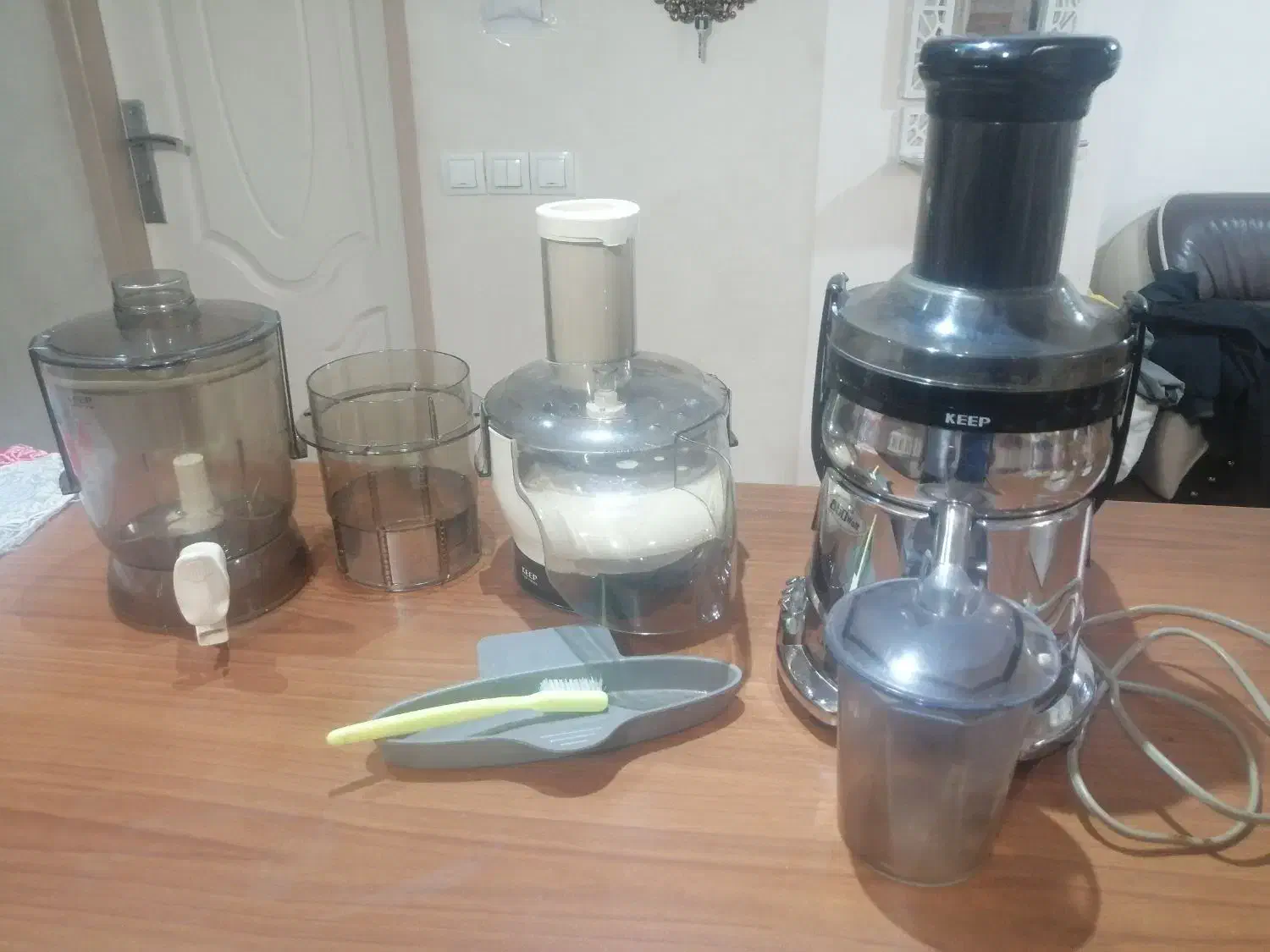 آبمیوه گیر keep کره اصل|آبمیوه‌گیر و آب‌مرکبات‌گیر|تهران, شهران جنوبی|دیوار