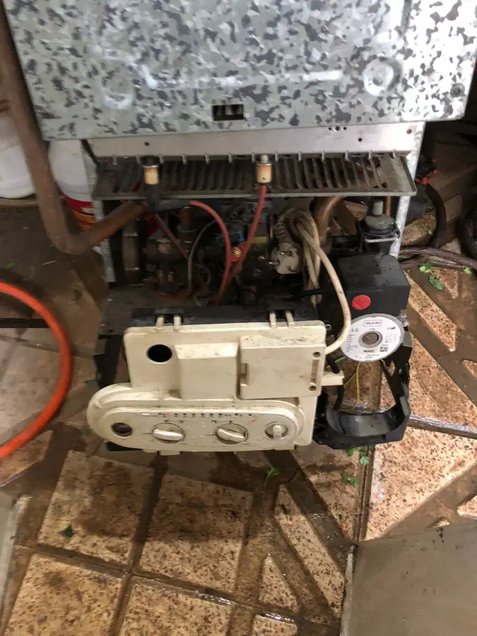 سرویس  نصب  تعمیر  پکیج،ابگرکمن.بخاری،پمپ آب  لوله|خدمات پیشه و مهارت|محمدشهر, همایون ویلا|دیوار