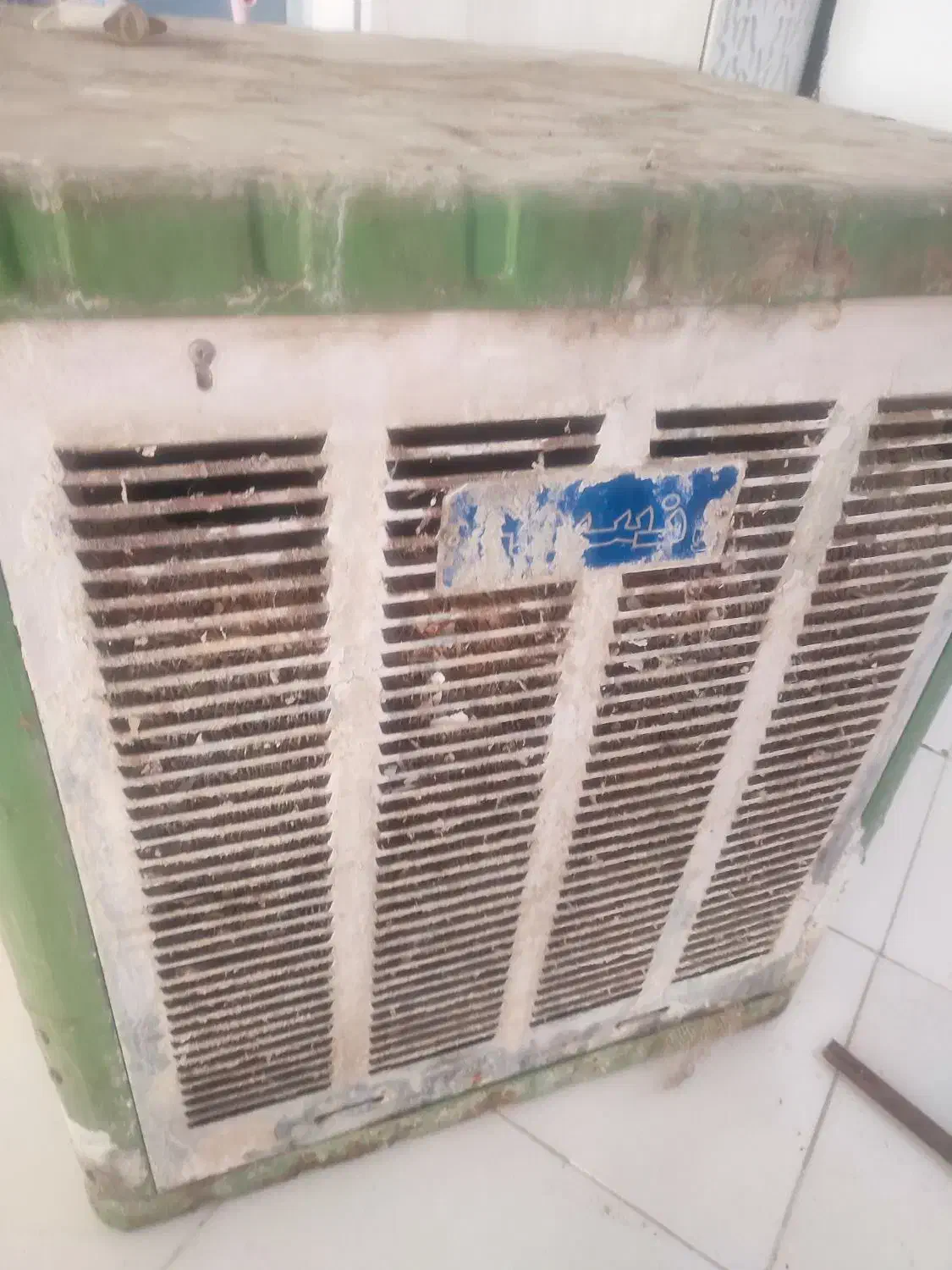 کولر آبی|کولر آبی|کرج, حصارک بالا|دیوار