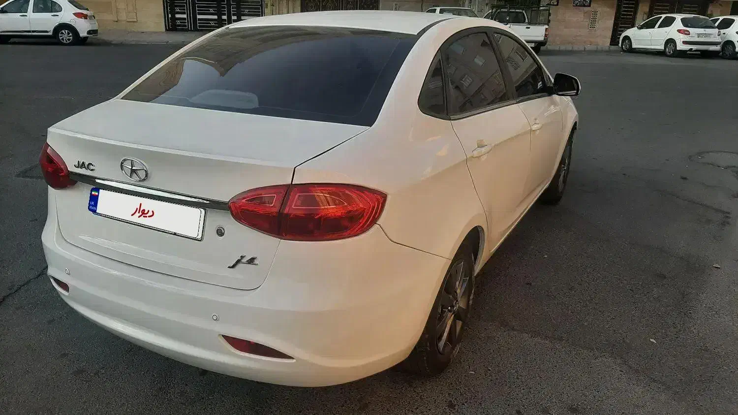 جک j4 مدل اسفند ۱۴۰۳|خودرو سواری و وانت|فردیس, فردیس|دیوار