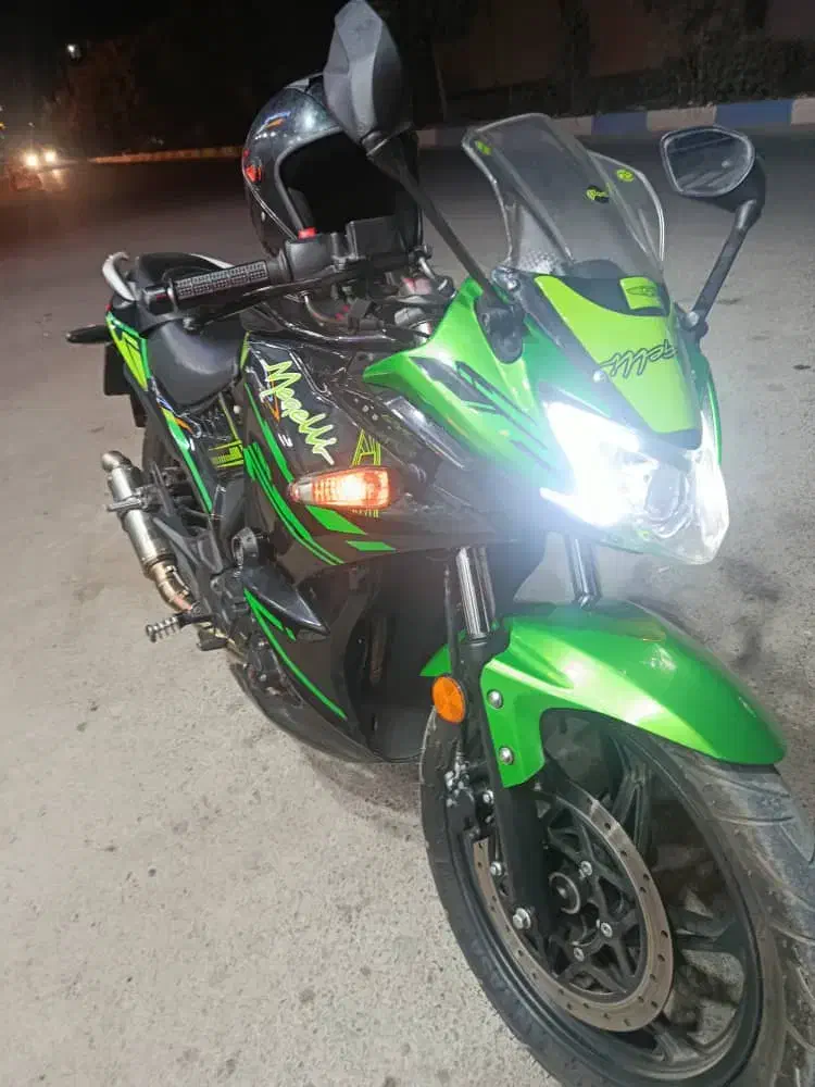 موتور‌مگلی‌۲۰۰|موتورسیکلت|چهارباغ, |دیوار