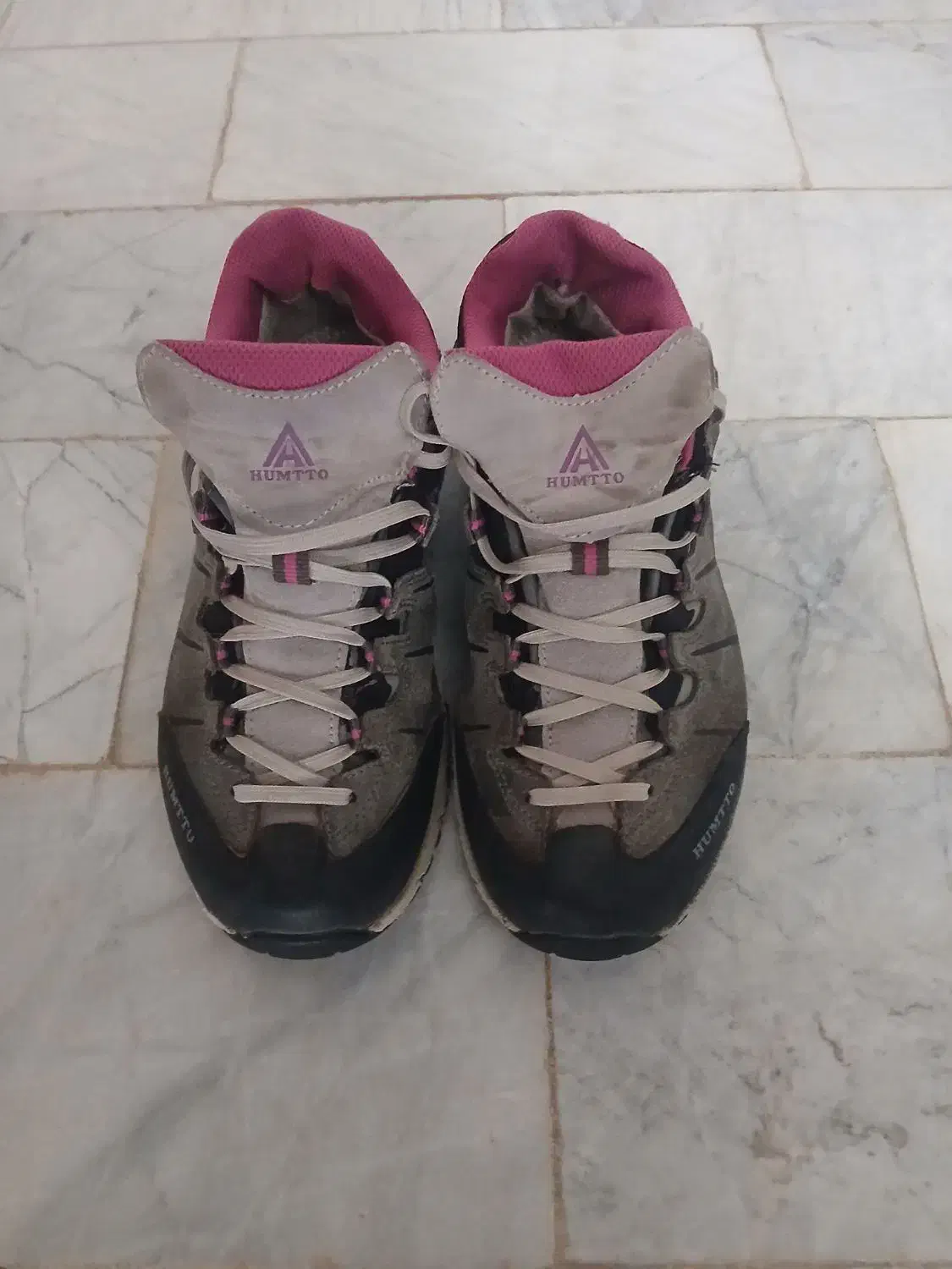 کتونی اورجینالHUMTTO|کیف، کفش، کمربند|اراک, |دیوار