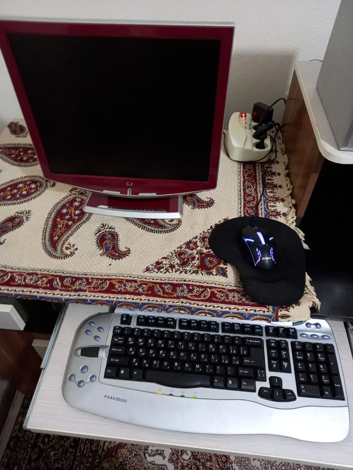 کامپیوتر کامل و قوی و پرسرعت|رایانه رومیزی|شاهین‌شهر, عطار|دیوار