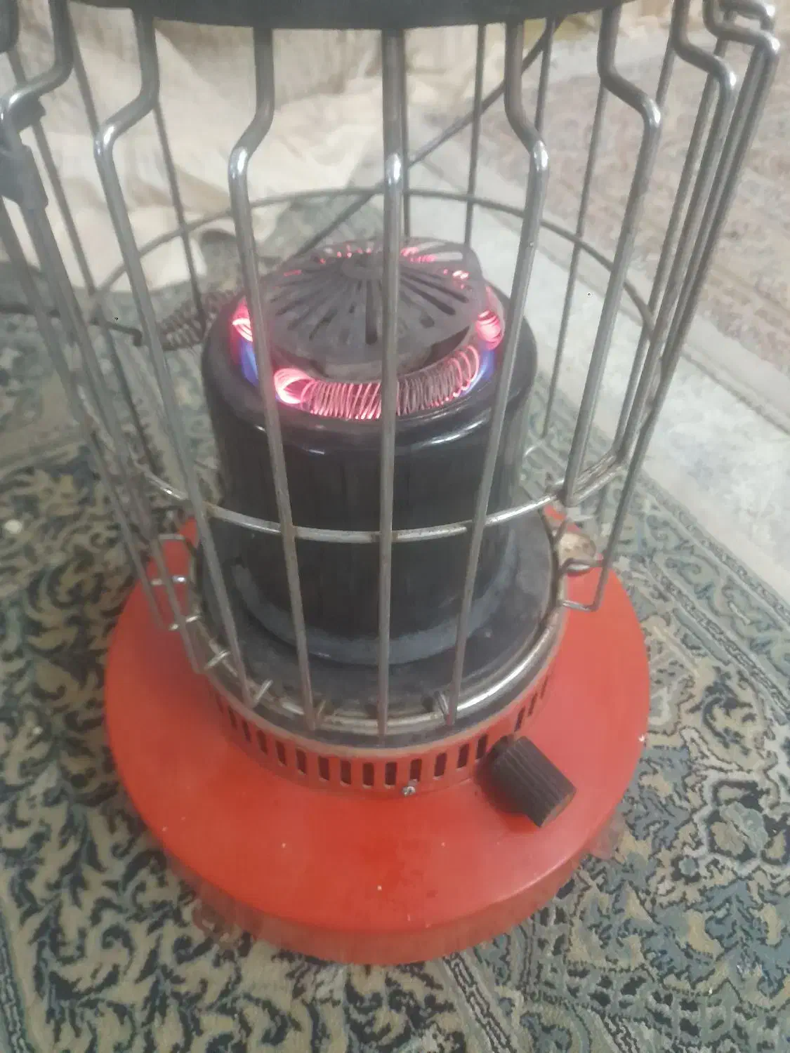 چراغ نفتی سولان|بخاری، هیتر، شومینه|شیراز, دباغ خانه|دیوار