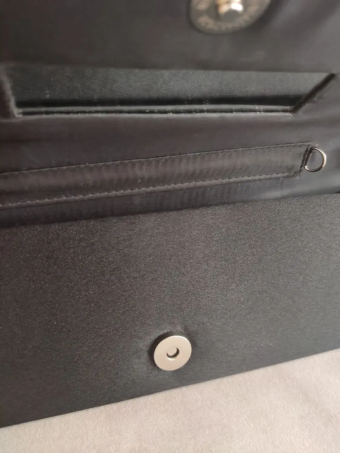 کیف نو یک بار هم استفاده نشده|کیف، کفش، کمربند|بروجرد, |دیوار