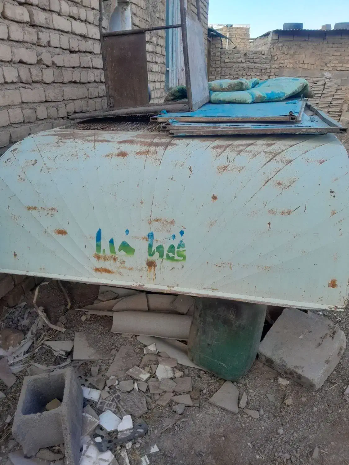 اتاق وانت بار|قطعات یدکی و لوازم جانبی|سلامی, |دیوار