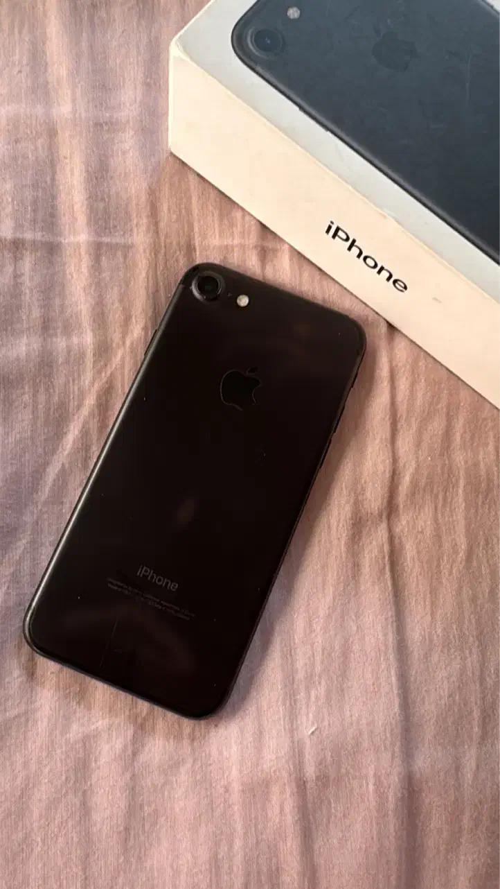 ایفن۷حافطه۳۲گیگ|موبایل|اصفهان, خانه اصفهان|دیوار