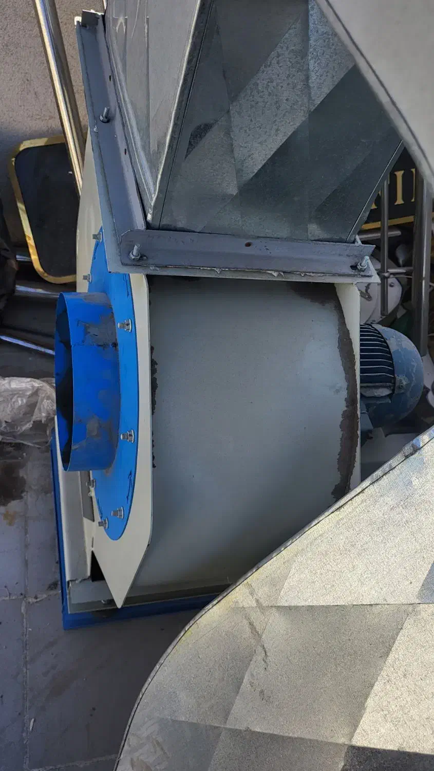 سانتیفیوژ|کافی‌شاپ و رستوران|اصفهان, جاوان|دیوار