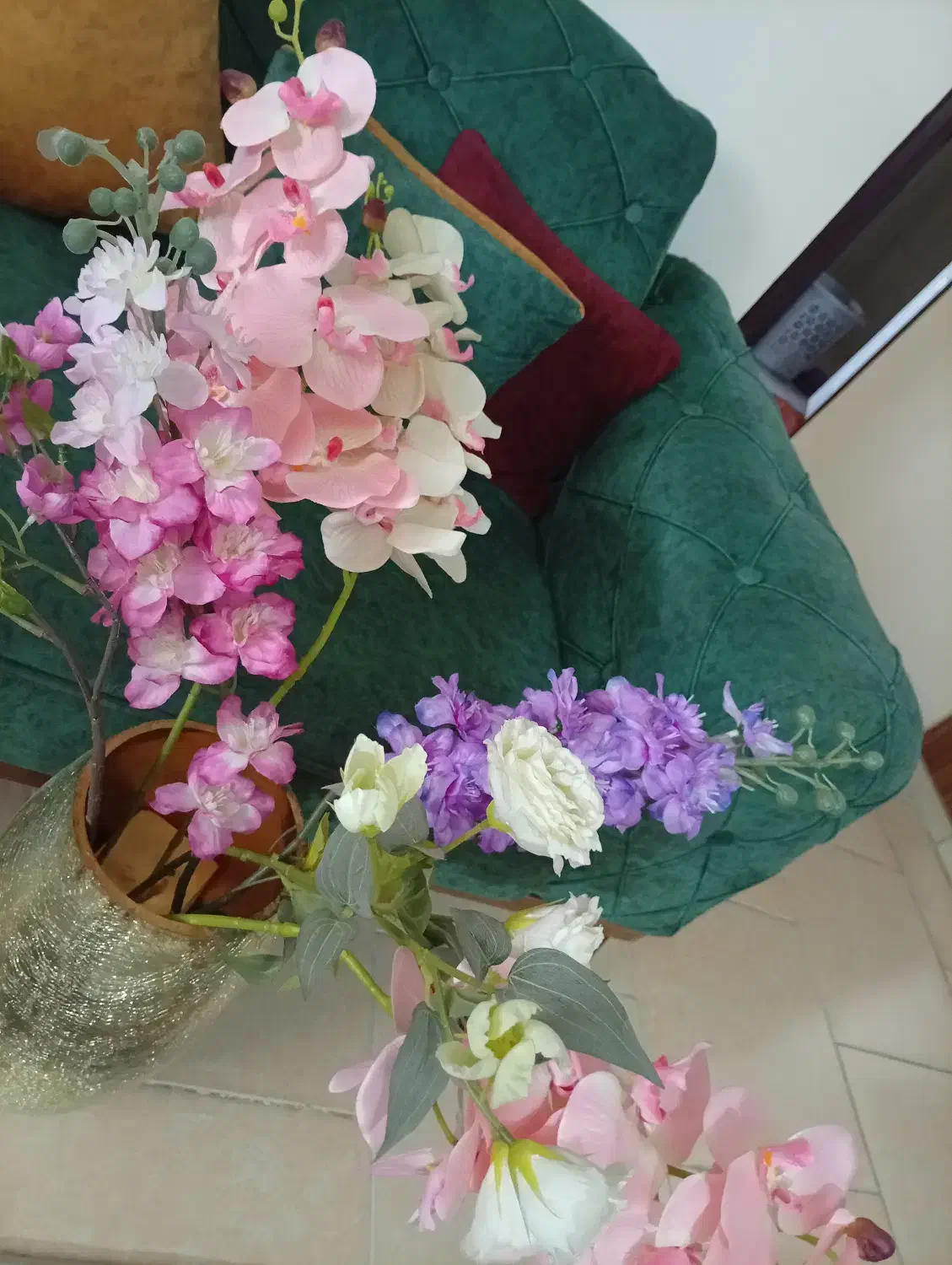 گل و گلدان مصنوعی|گل مصنوعی|هشتگرد, فاز ۷ مهستان|دیوار