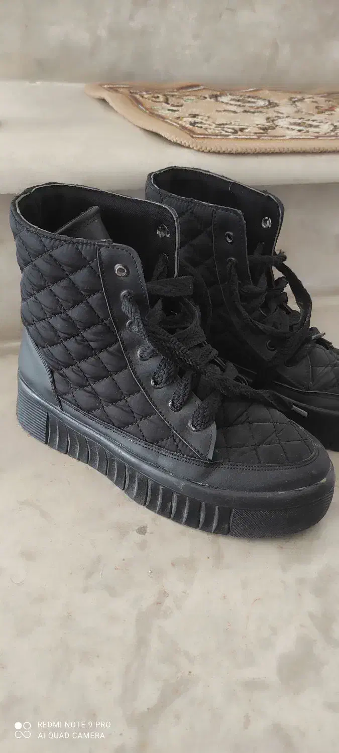 چند جفت نیم پوت تازه|کیف، کفش، کمربند|بوکان, |دیوار