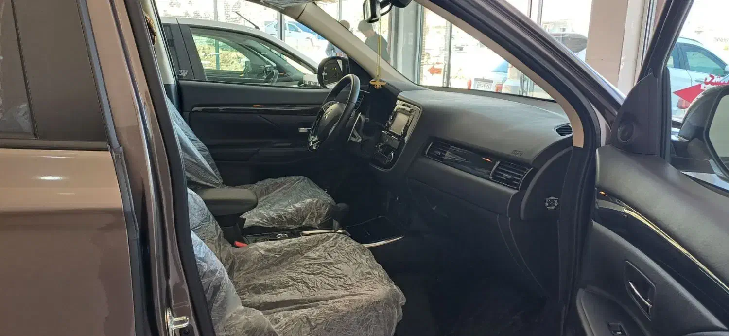 میتسوبیشی اوتلندر|خودرو سواری و وانت|ری, سیزده آبان|دیوار