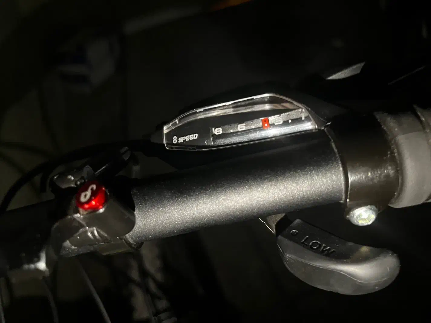 دوچرخه ویوا|دوچرخه، اسکیت، اسکوتر|اندیشه, اندیشه فاز ۳|دیوار