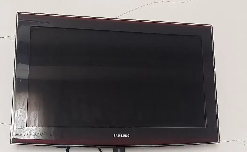تلویزیون ۳۲ اینچ سامسونگ|تلویزیون و پروژکتور|باقرشهر, |دیوار