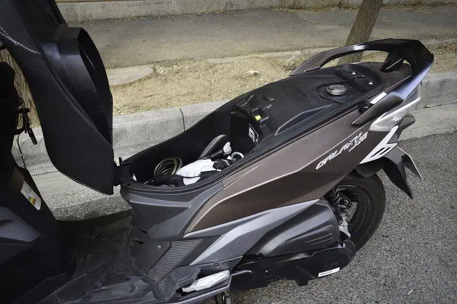 j200 قهوه ای|موتورسیکلت|تهران, دروس|دیوار