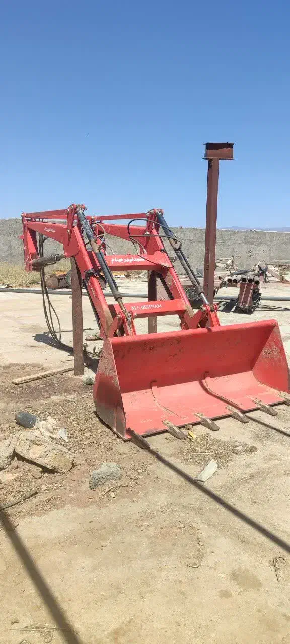 بیل تراکتوری بهنام|ماشین‌آلات صنعتی|تربت جام, میان جام|دیوار