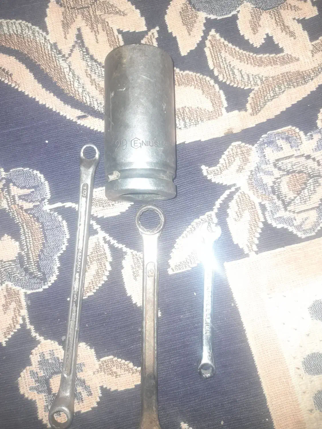 آچار اصل|ابزارآلات|زاهدان, |دیوار