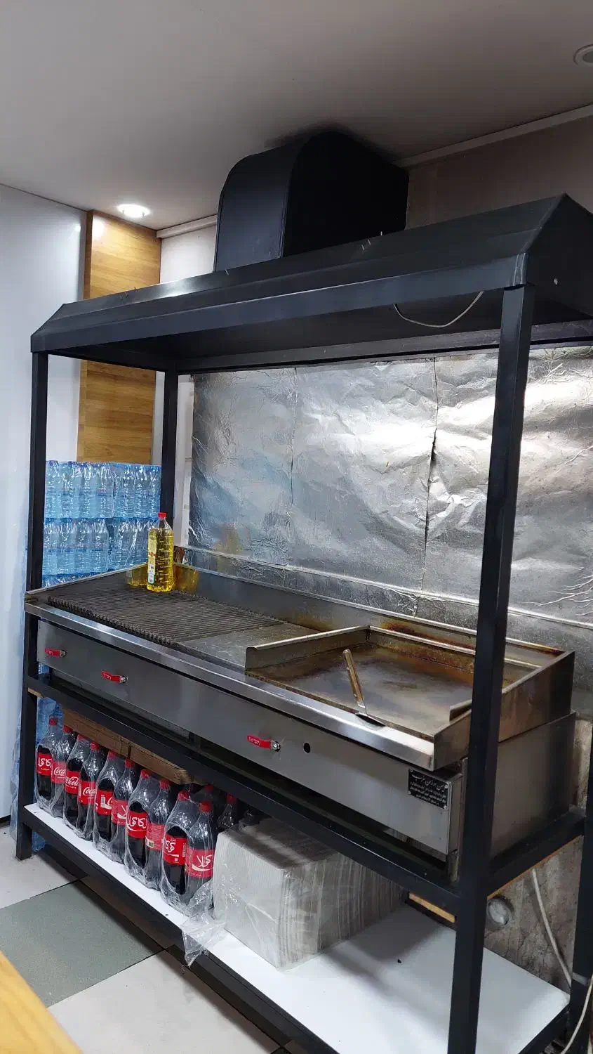 لوازم ساندویچی گریل همراه با کابینت و قفسه|کافیشاپ و رستوران|میاندوآب, |دیوار