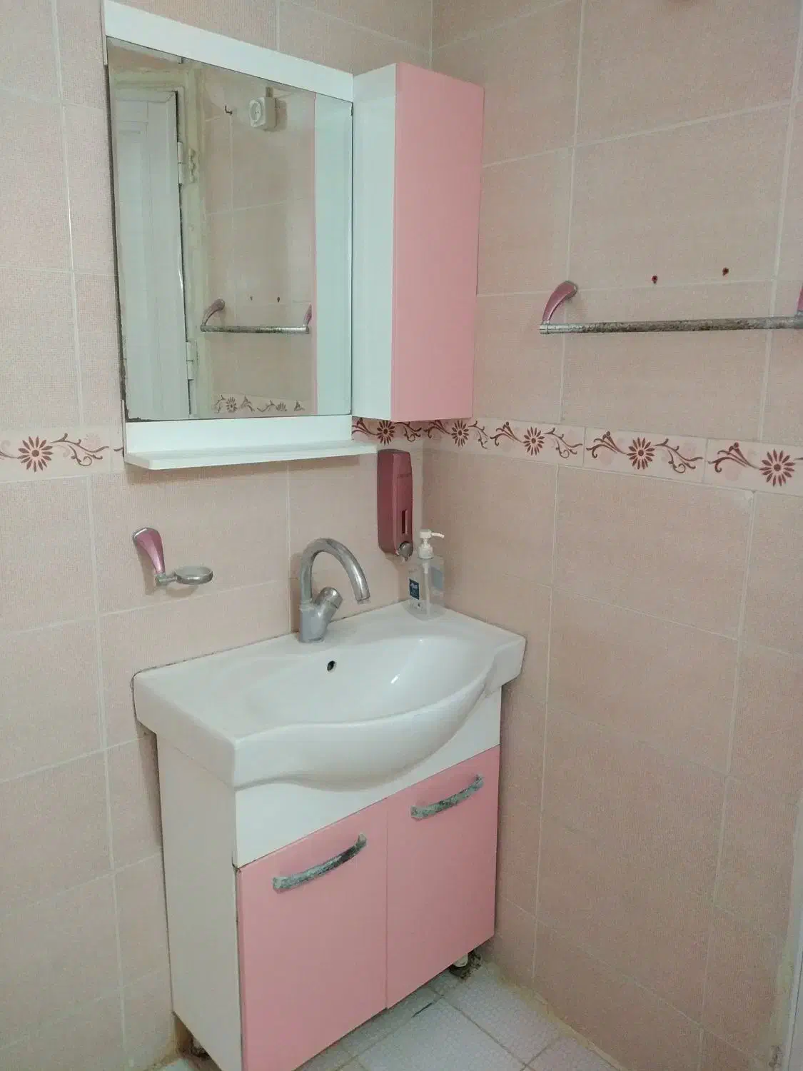 روشویی و کابین|لوازم سرویس بهداشتی|کرمانشاه, |دیوار