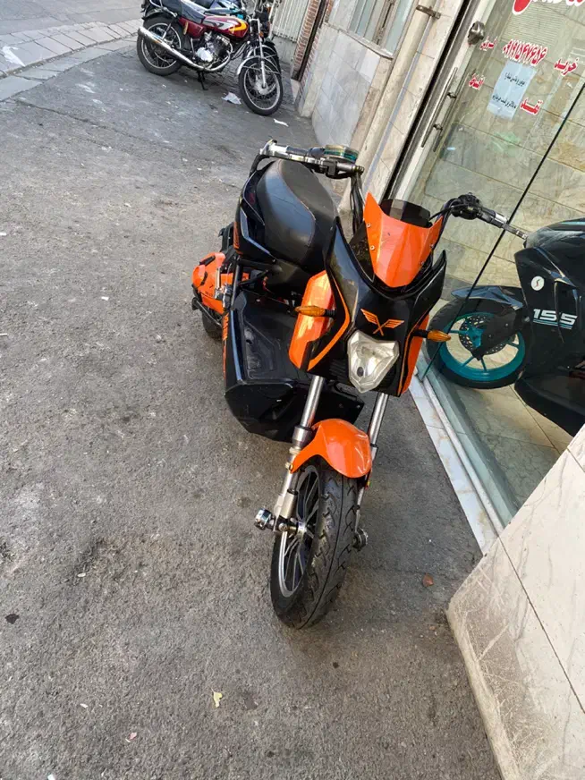 هیلتون ۱۵۰|موتورسیکلت|تهران, مولوی|دیوار