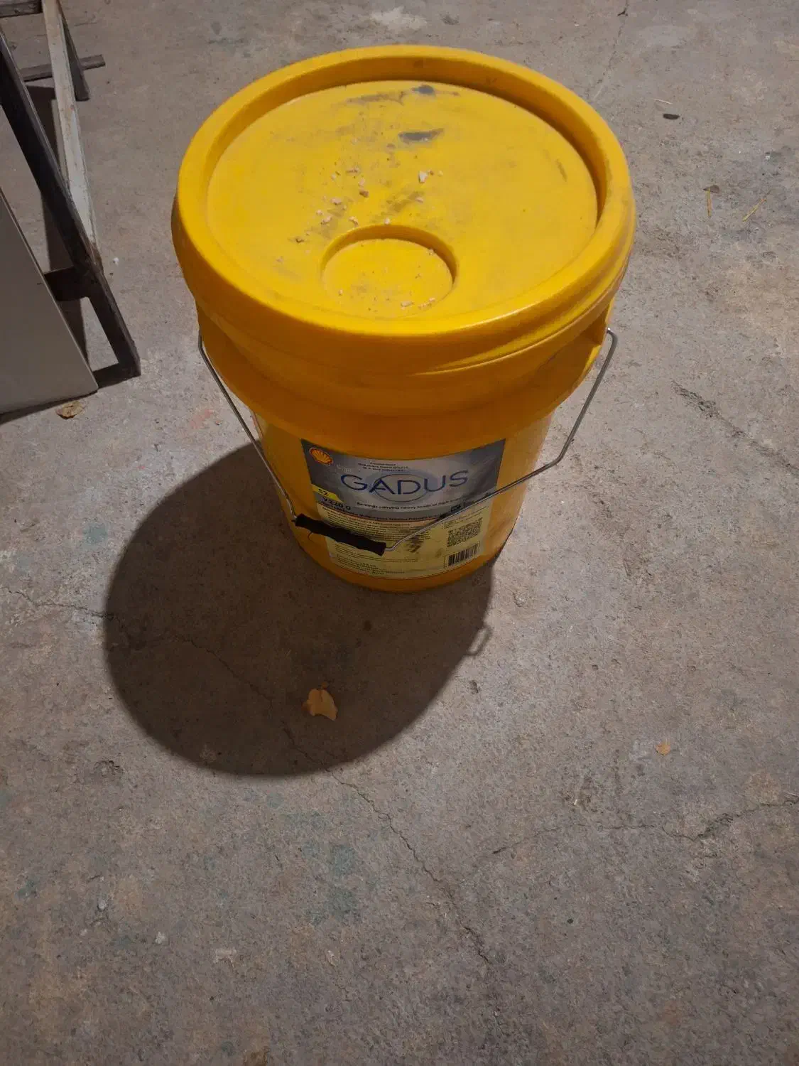 گریس|ماشین‌آلات صنعتی|ایوان, |دیوار