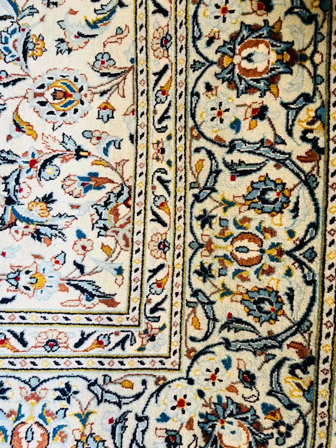 فرش دستباف کاشان جفت ۹ متری (جفت)|فرش|تهران, سعادتآباد|دیوار