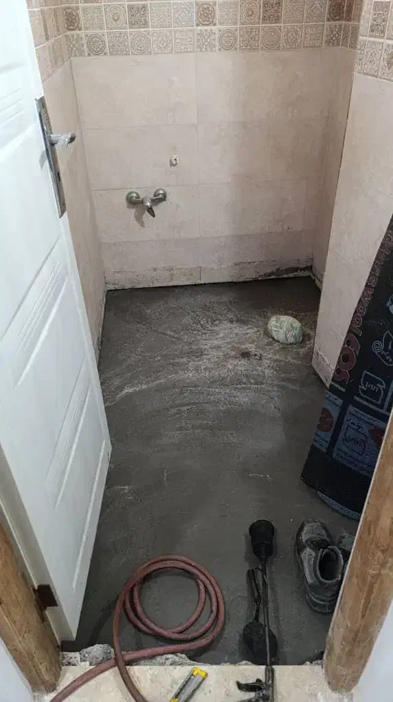 نصب تخصصی ایزوگام|خدمات پیشه و مهارت|لاهیجان, گلستان|دیوار