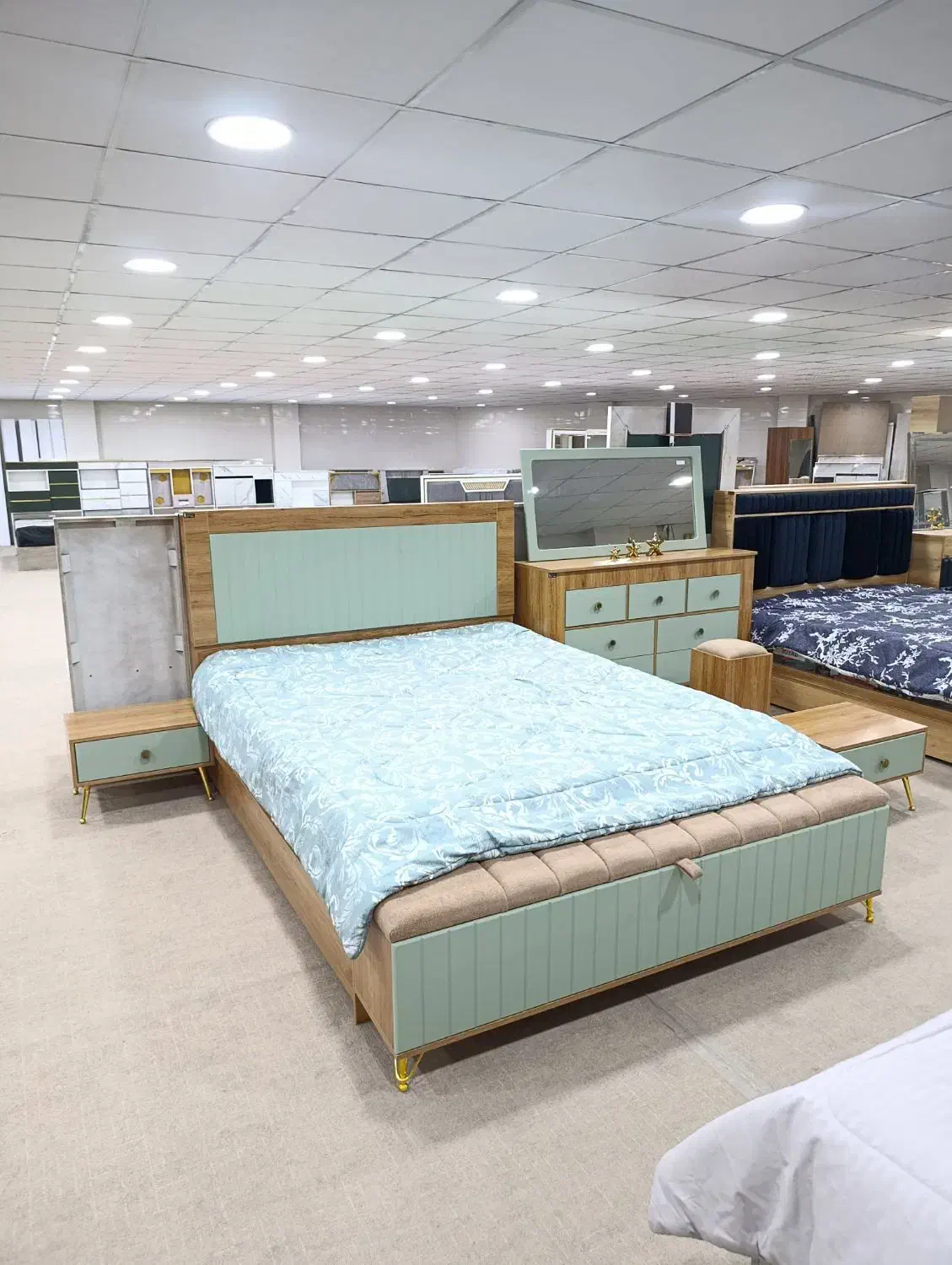 مبل سناتورین|مبلمان خانگی و میز عسلی|بهبهان, |دیوار