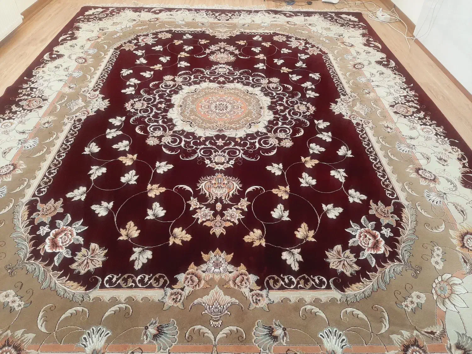 یک عدد فرش ۱۲ متری دست دوم|فرش|اشتهارد, |دیوار