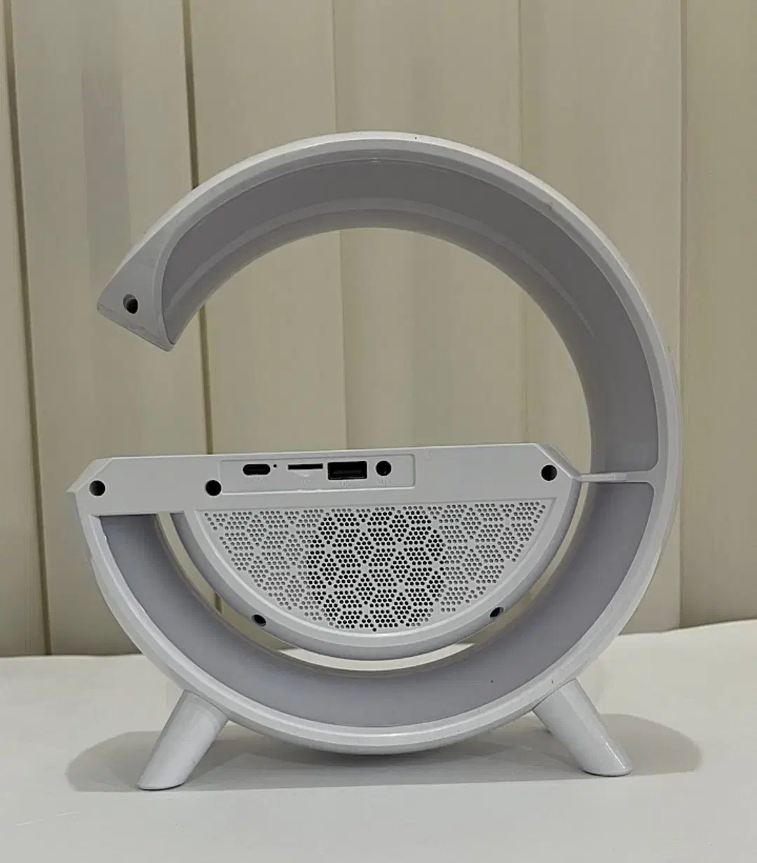 اسپیکر و چراغ خواب طرح جی|چراغ خواب و آباژور|مشهد, شهرک مهر آباد|دیوار