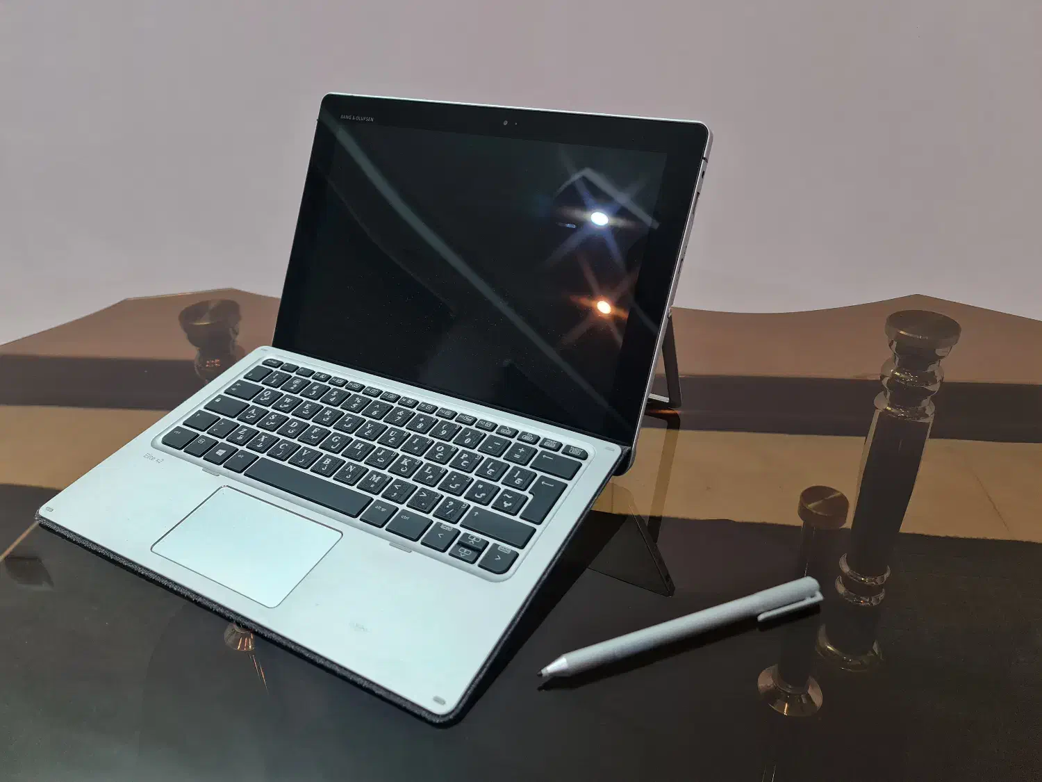 فروش لپ تاپ مدل سرفیس تبلت شو hp elite x2|رایانه همراه|شاهینشهر, شهرک هشت بهشت|دیوار