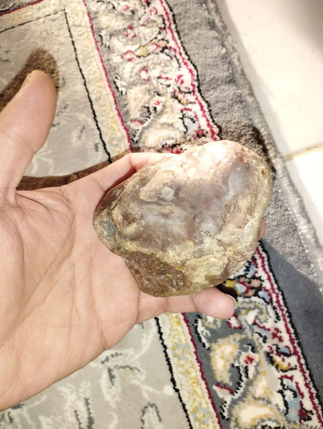 سنگ قرمز ب|جواهرات|فیروزکوه, |دیوار