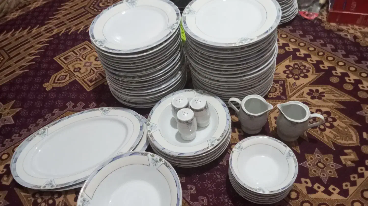 ظروف آشپزخانه|ظروف سرو و پذیرایی|زنجان, |دیوار