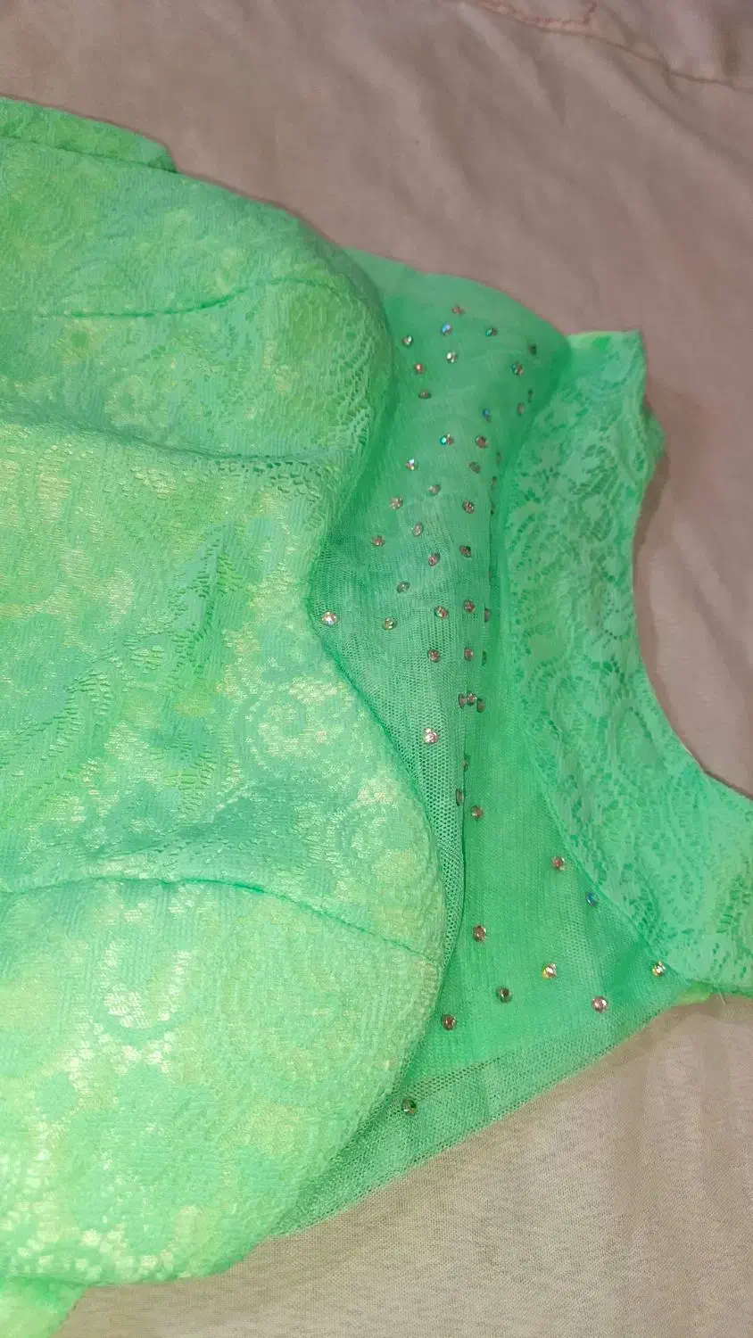 تولیدی مجلسی|لباس|شیراز, سلطان آباد|دیوار