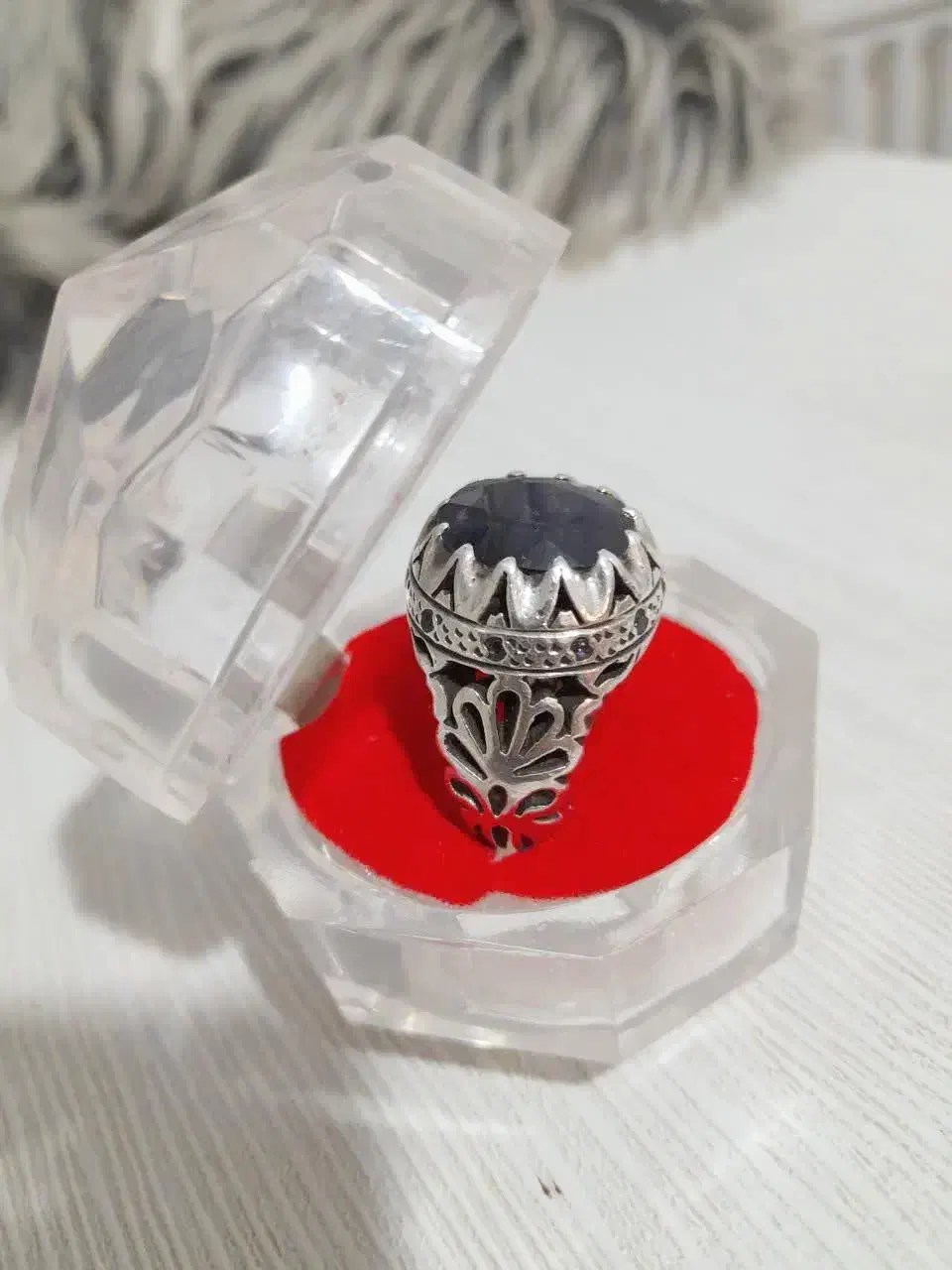 انگشتر یاقوت کبود اصل|جواهرات|قم, انصار‌الحسین|دیوار