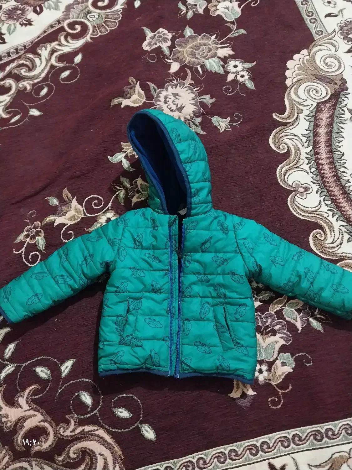 کاپشن|کفش و لباس بچه|بیرجند, |دیوار