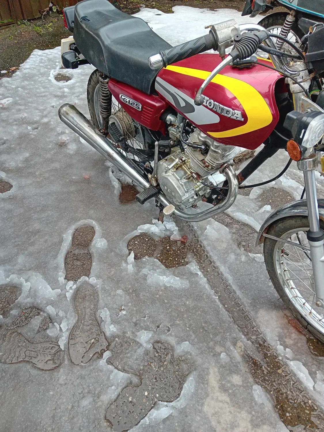 هندا۱۲۵|موتورسیکلت|لنگرود, |دیوار