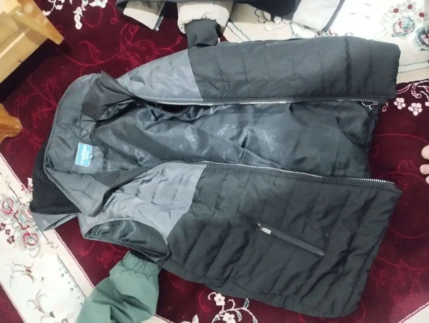 کاپشن و هودی اورجینال|لباس|رودسر, |دیوار