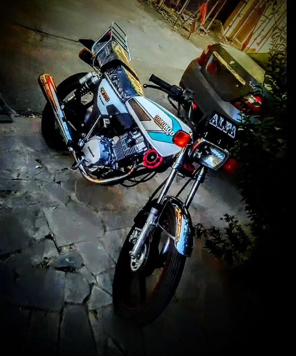 موتور زمردکویر|موتورسیکلت|گلپایگان, |دیوار