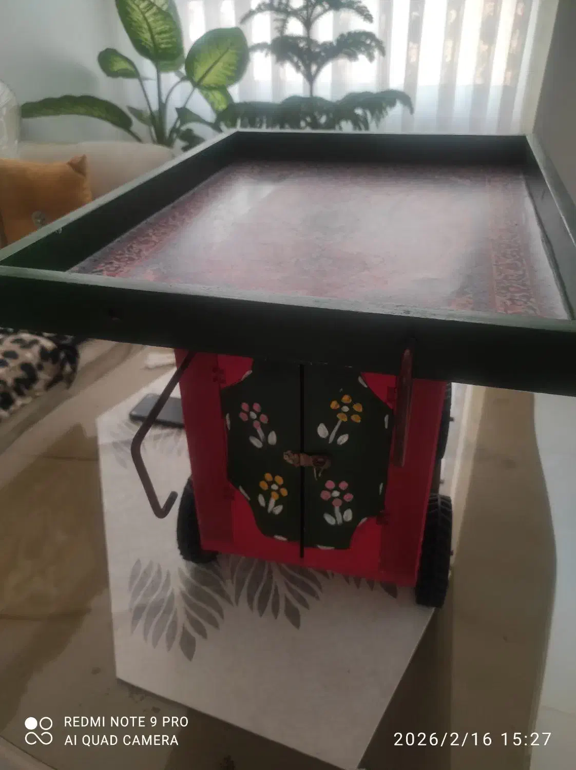 گاری دکوری بزرگ|صنایع دستی و سایر لوازم تزئینی|تهران, آهنگران (سراسیاب دولاب)|دیوار