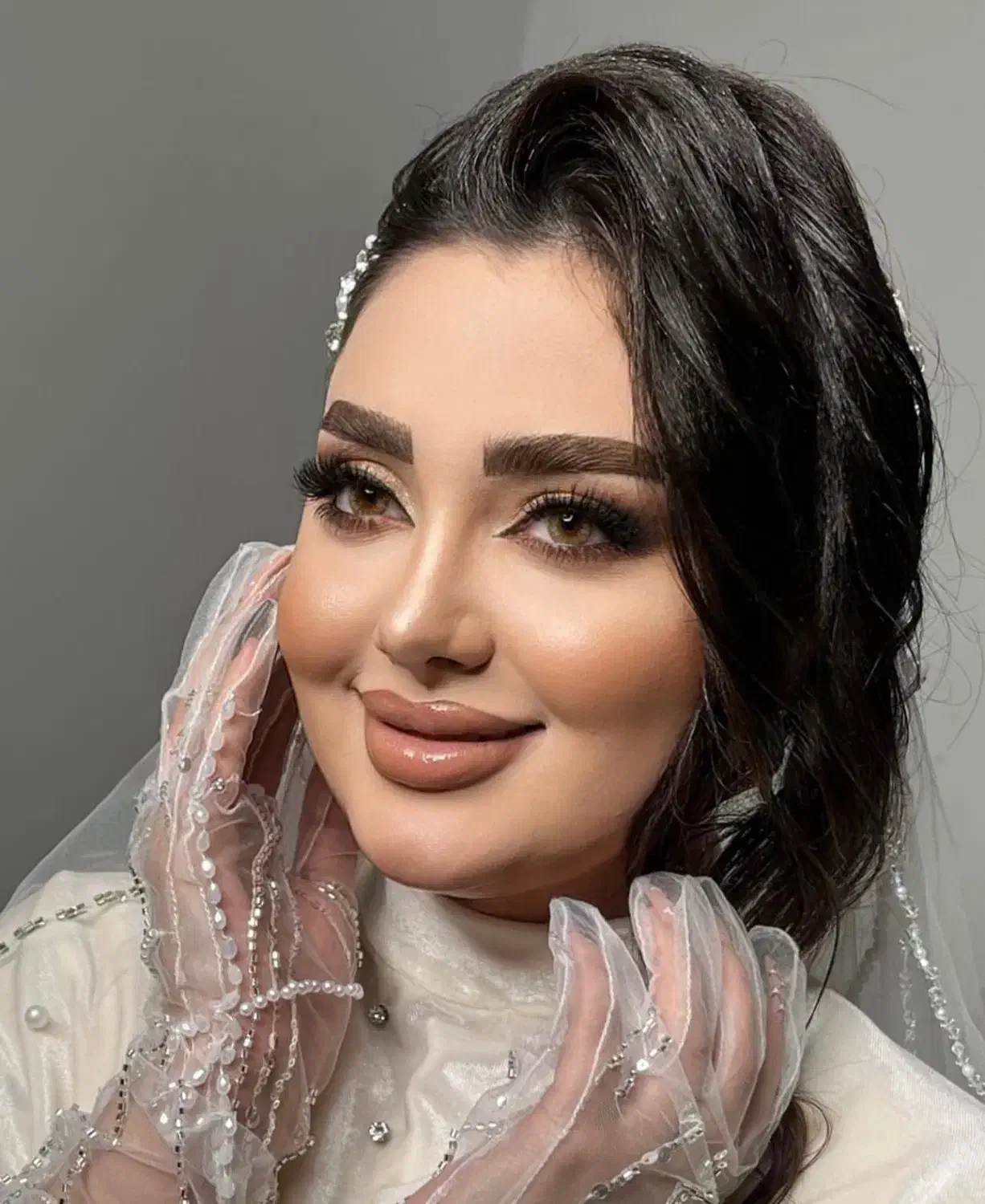 میکاپ و شنیون با جشنواره تخفیف|خدمات آرایشگری و زیبایی|تبریز, |دیوار