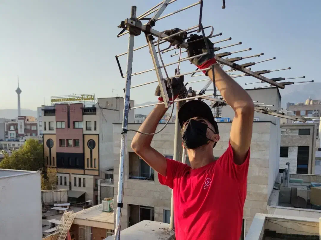 نصاب ، نصب دوربین مداربسته ، تعمیرات پکیج|خدمات پیشه و مهارت|اردبیل, |دیوار