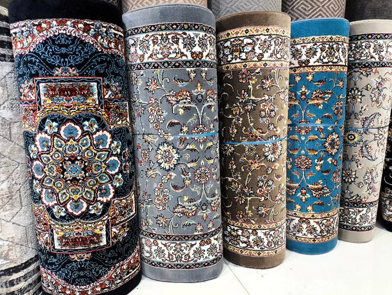 کناره فرش وگلیم فرش بالای ۴۰مدل از ۵۰ تا ۲ونیم متر|فرش|قم, نیروگاه|دیوار