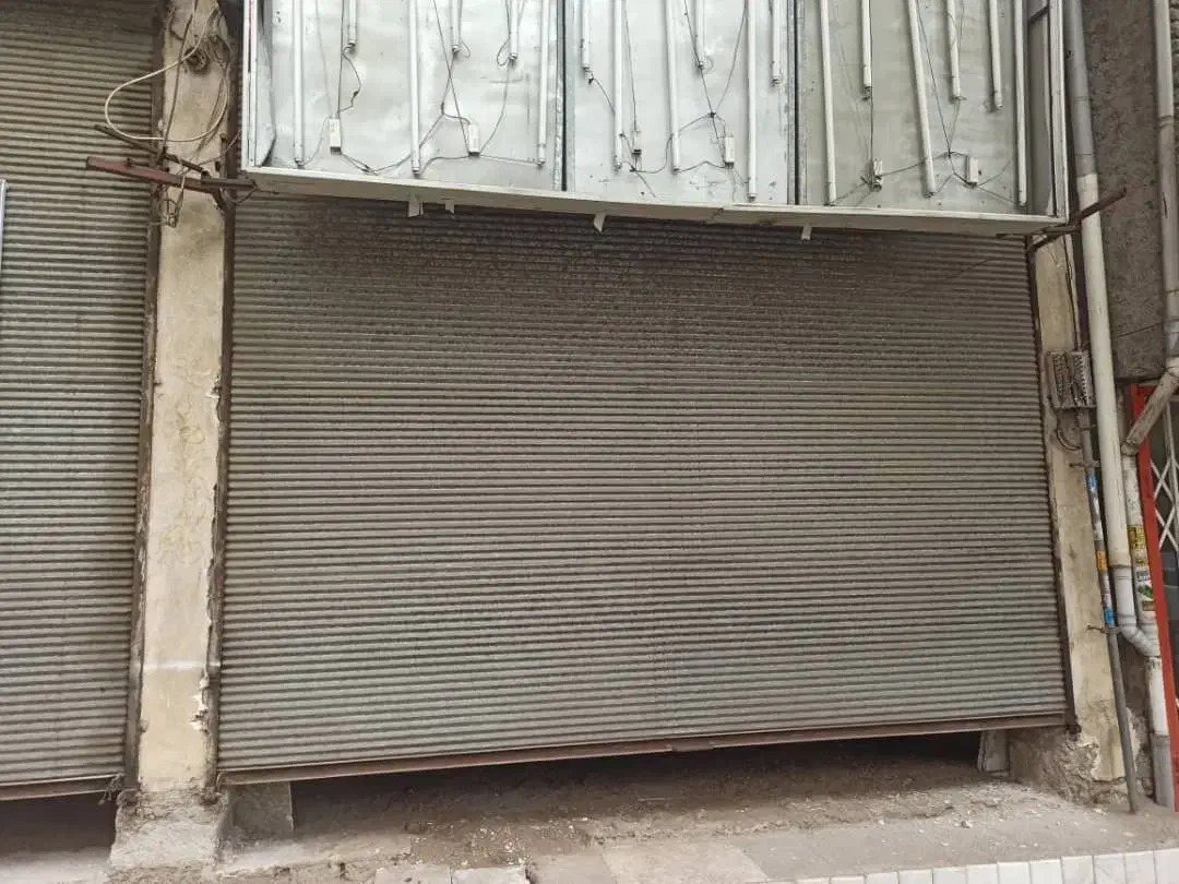 فروش کرکره مغازه با ورق گالوانیزه ضخیم و فنر قوی|فروشگاه و مغازه|لاهیجان, جمهوری|دیوار