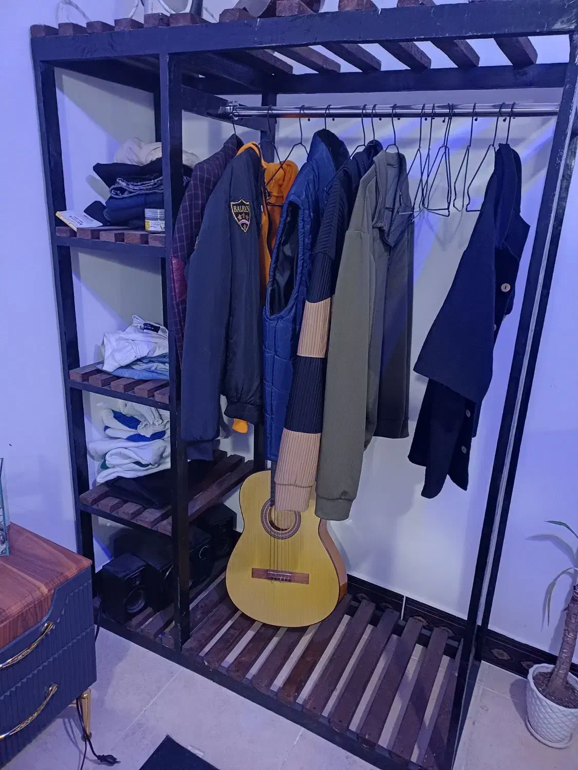 رگال لباس|جاکفشی، کمد، دراور|رشت, کوی فکوری|دیوار