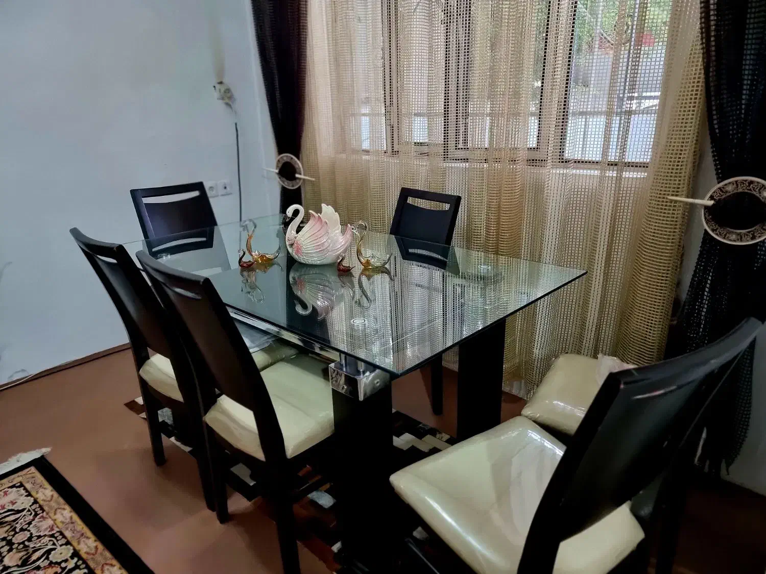 میز ‌و صندلی ناهار خوری|میز و صندلی غذاخوری|آستارا, |دیوار