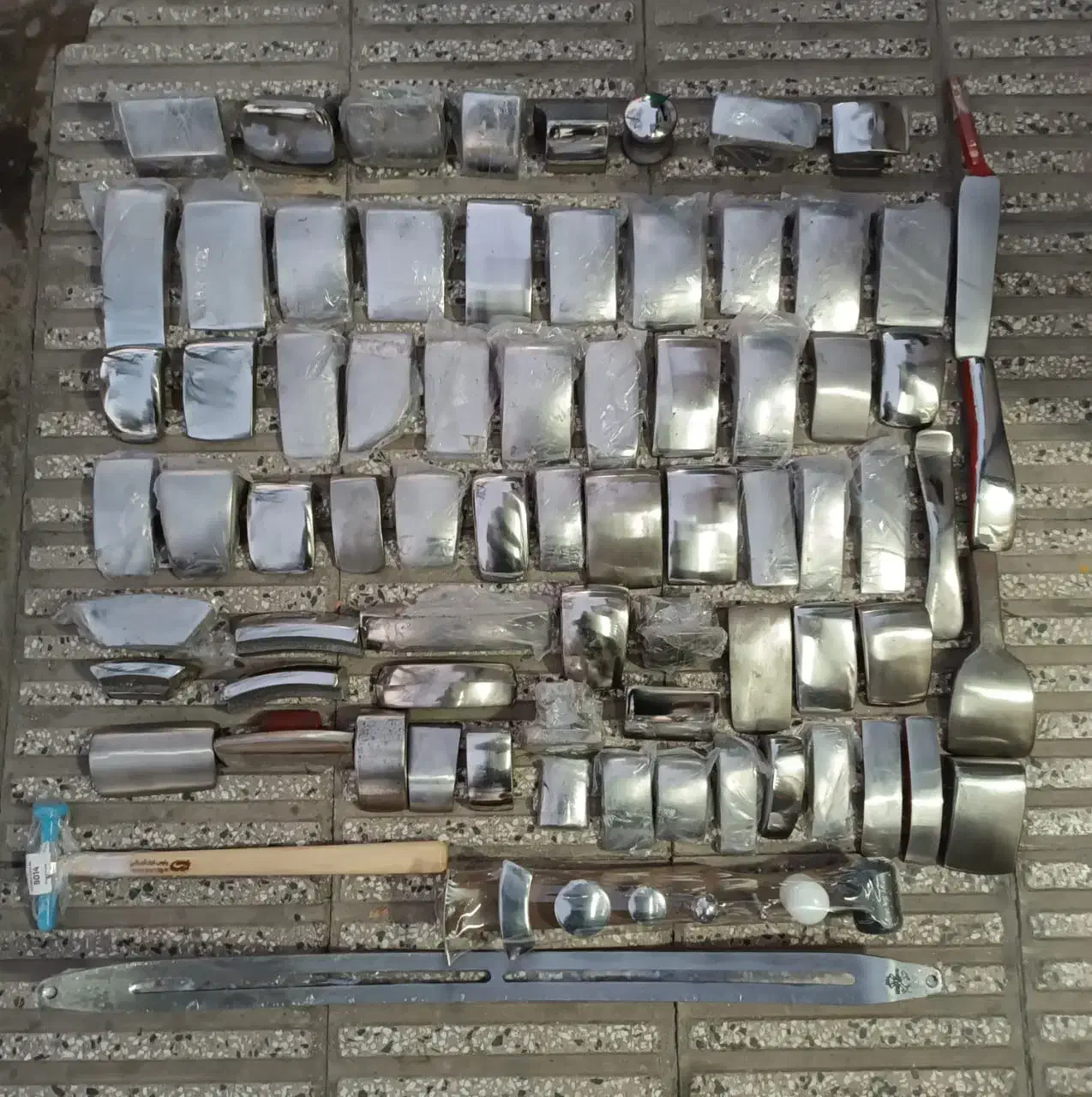 به یک صافکار ماشین نیازمندیم|استخدام صنعتی، فنی، مهندسی|بومهن, |دیوار