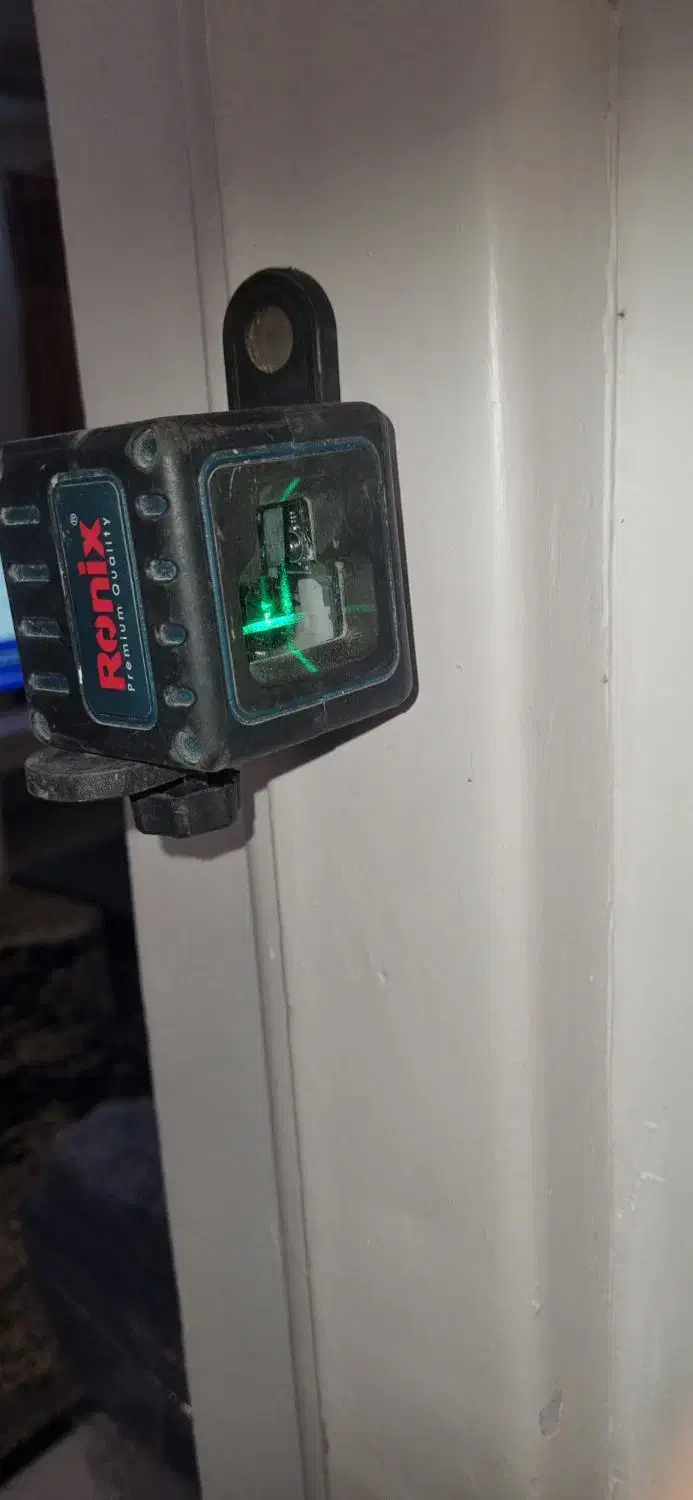 تراز لیزر|ابزارآلات|رشت, خمیران زاهدان|دیوار