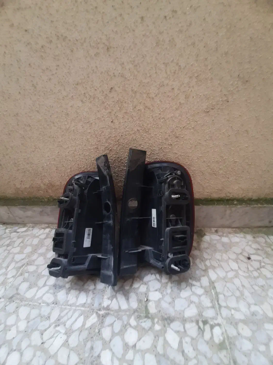 چراغ عقب داستر ۲۰۱۷|قطعات یدکی و لوازم جانبی|رشت, دیلمان|دیوار